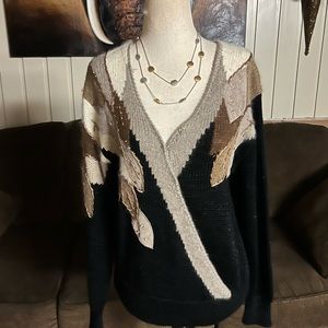 Ginenne • Vtg• Wool • Black & Brown • Leaves Design • Fall • Medium • Sweater